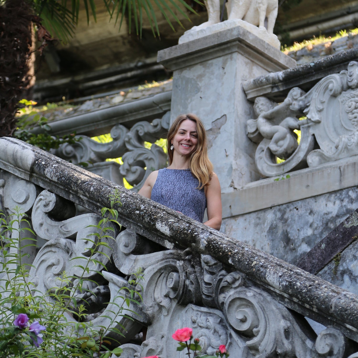 Picture of Jewelry Designer and Metalsmith Cara Shackelford