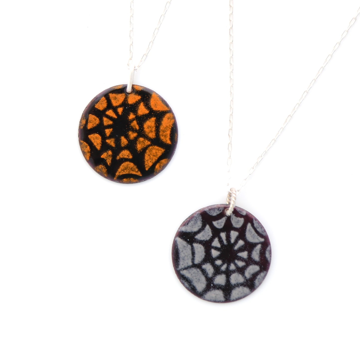 Enamel Spider Web Necklace - Gray/Black